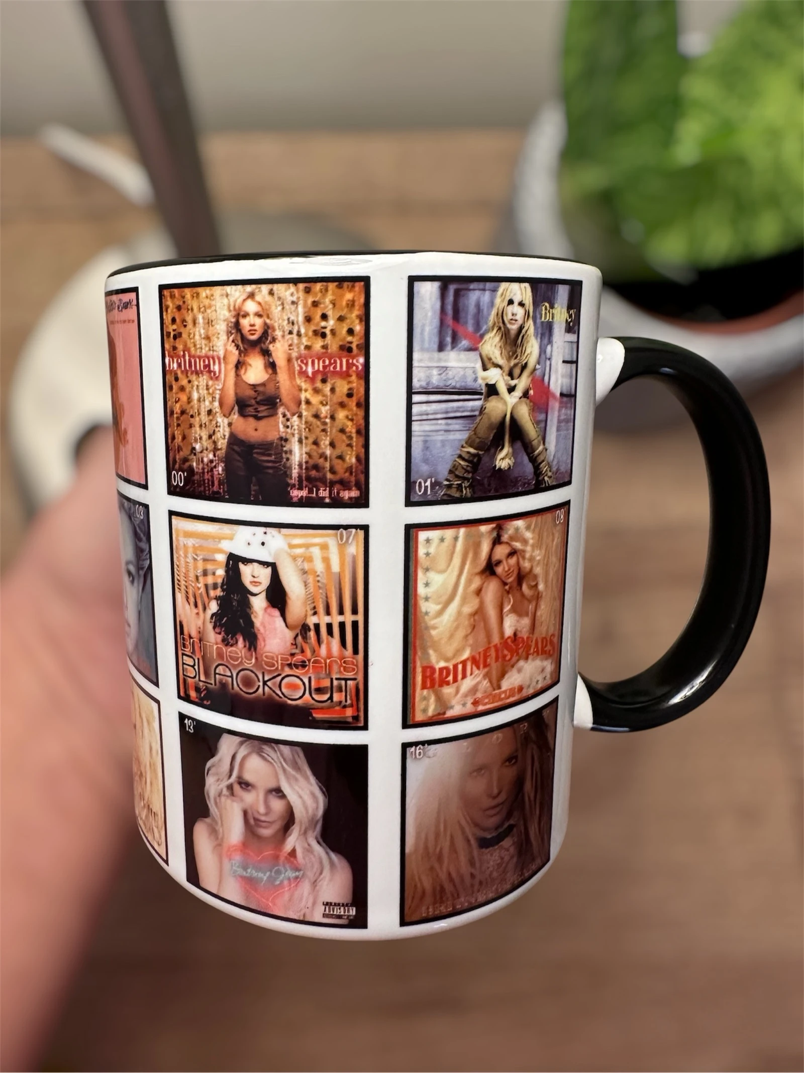 Caneca  Britney Spears - Discografia – photo 3